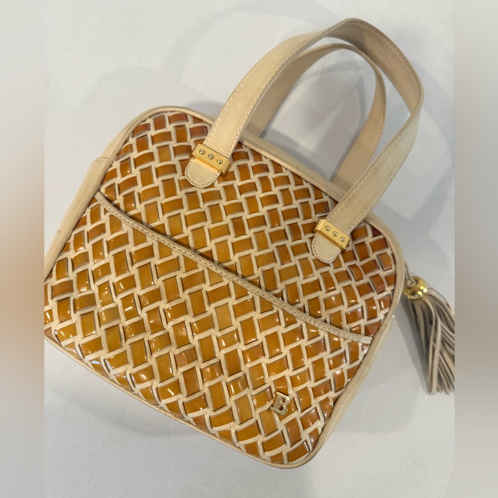 Bally Vintage Tan and Cream Woven Leather Bag - Picture 2 of 14